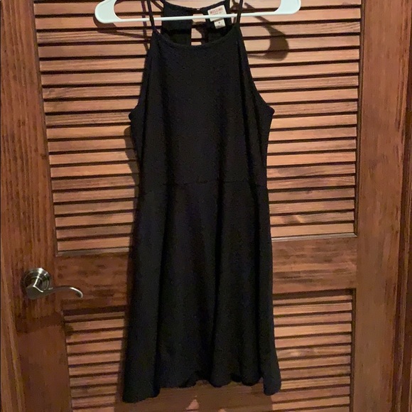 Black skater dress - Picture 1 of 4